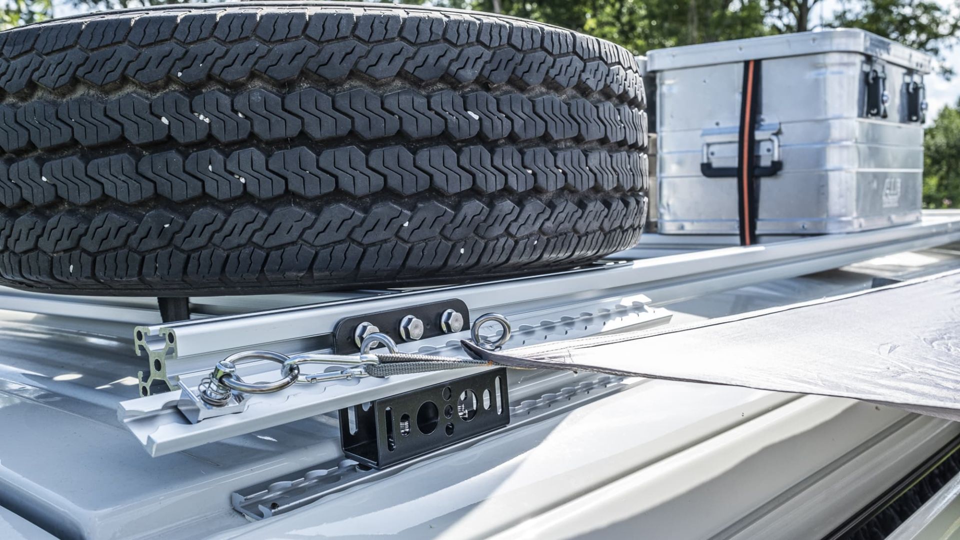 Dachgepäckträger Befestigungssystem Offroadgrip im Set 4 Stück kein Originalteil - passend für VW T4